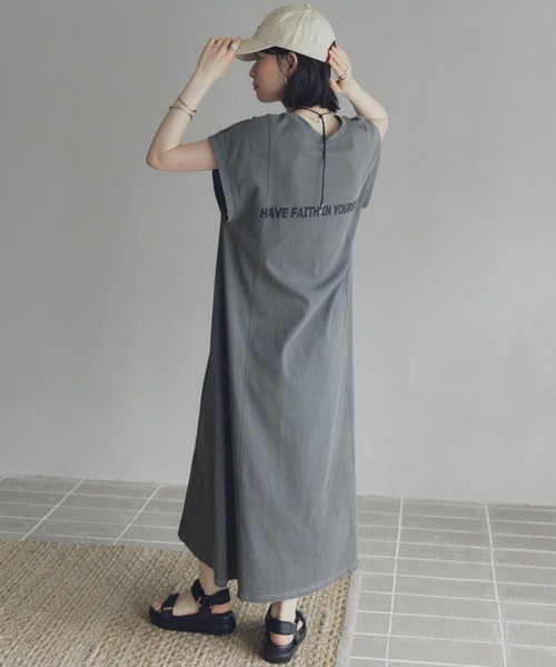 Doux archives(ドゥアルシーヴ)の「2WAYピグメントカットワンピース(ワンピース・レディース・ブラウン/チャコールグレー/カーキ・38)」の2枚目の写真