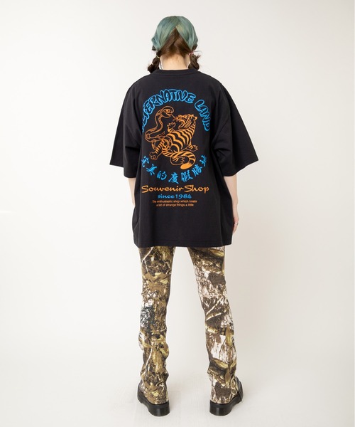 RNA(アールエヌエー)の「M2503 ヘビトラBIG T(Tシャツ/カットソー・レディース・ブラック/ホワイト/イエロー・MEDIUM)」の20枚目の写真