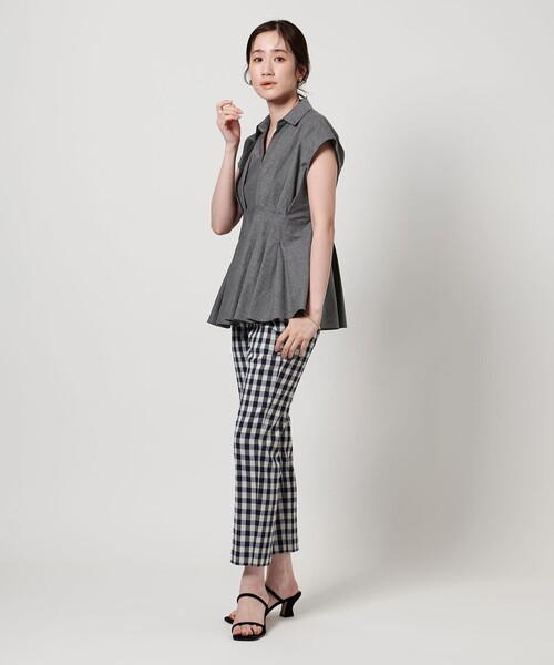 UNITED ARROWS（ユナイテッドアローズ）の「MANTECO POP フレンチスリーブ ブラウス（シャツ/ブラウス・レディース・その他7/ダークグレー/ブラック/ライトブルー・FREE）」の15枚目の写真