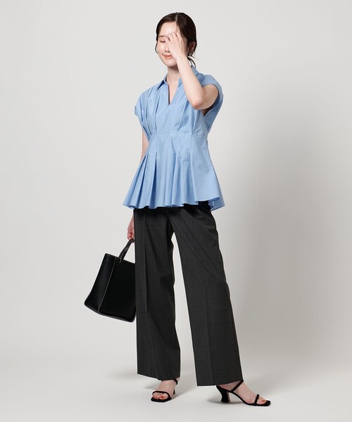 UNITED ARROWS（ユナイテッドアローズ）の「MANTECO POP フレンチスリーブ ブラウス（シャツ/ブラウス・レディース・その他7/ダークグレー/ブラック/ライトブルー・FREE）」の16枚目の写真