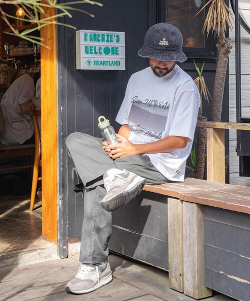 MAGIC NUMBER（マジック ナンバー）の「UpDRIFT×MAGIC NUMBER　T-SHIRTS3（Tシャツ/カットソー・メンズ・ブルー/レッド/ブラック・SMALL/MEDIUM/LARGE）」の14枚目の写真