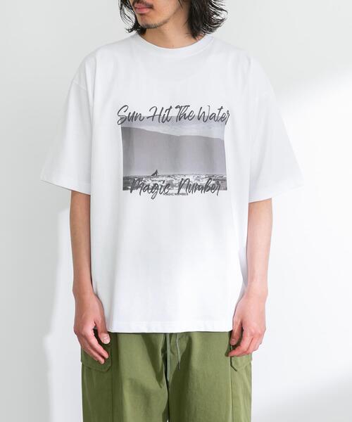 MAGIC NUMBER（マジック ナンバー）の「UpDRIFT×MAGIC NUMBER　T-SHIRTS3（Tシャツ/カットソー・メンズ・ブルー/レッド/ブラック・SMALL/MEDIUM/LARGE）」の20枚目の写真
