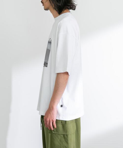 MAGIC NUMBER（マジック ナンバー）の「UpDRIFT×MAGIC NUMBER　T-SHIRTS3（Tシャツ/カットソー・メンズ・ブルー/レッド/ブラック・SMALL/MEDIUM/LARGE）」の21枚目の写真