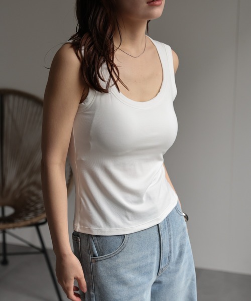 ap retro（アプレトロ）の「【ap retro basic】カップ付きタンクトップ / インナー《動画あり》（キャミソール・レディース・ブラック/ホワイト/ブラウン・MEDIUM/LARGE/SMALL/X-LARGE）」の22枚目の写真