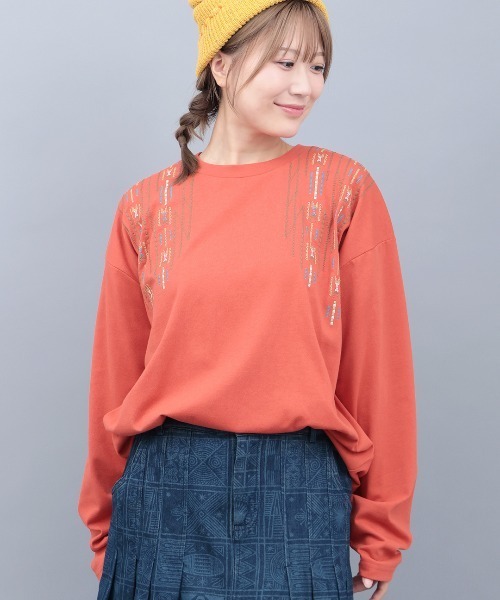 チチカカ（チチカカ）の「チマヨステッチロングTシャツ（Tシャツ/カットソー・レディース・ブラック/オフホワイト/レッド・FREE）」の3枚目の写真