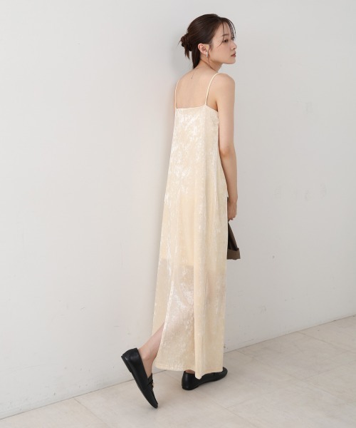 Bab（バブ）の「【S・Mサイズ展開】シアーベロアカップ付きキャミワンピース/ダブルストラップ（ワンピース・レディース・アイボリー/ブラック/チャコールグレー/ブラウン/ベージュ・S/M）」の8枚目の写真