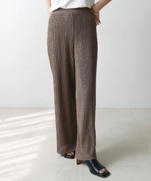 Bou Jeloud(ブージュルード)の「ウェービーメッシュニットパンツ【セットアップ可】(その他パンツ・レディース・ブラック/オフホワイト/モカ・FREE)」の8枚目の写真