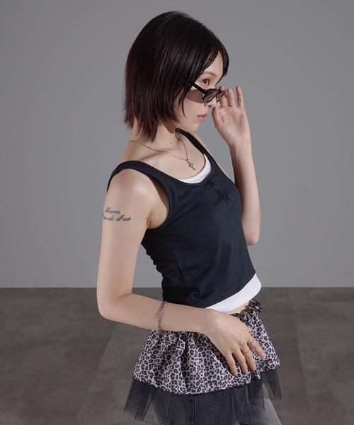 apres jour mignon(アプレジュールミニョン)の「ヘンリーレイヤードカップ付きタンク【ZOZOTOWN限定アイテム】(タンクトップ・レディース・ブラック/チャコールグレー/レッド・X-LARGE/フリー)」の14枚目の写真