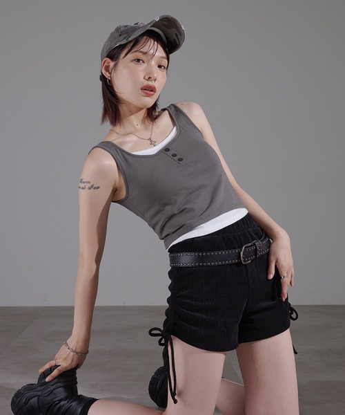apres jour mignon(アプレジュールミニョン)の「ヘンリーレイヤードカップ付きタンク【ZOZOTOWN限定アイテム】(タンクトップ・レディース・ブラック/チャコールグレー/レッド・X-LARGE/フリー)」の18枚目の写真