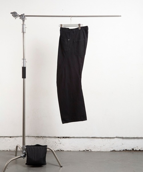 NVRFRGT（ネヴァーフォーゲット）｜デニムパンツ一覧 - WEAR