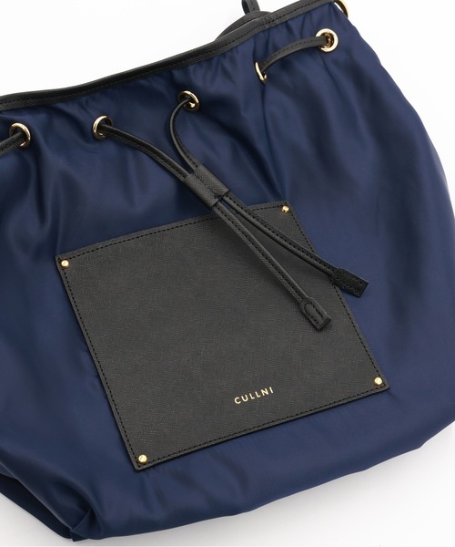 CULLNI（クルニ）の「Leather Pocket High Count Taffeta Drawstring Bag（ショルダーバッグ・メンズ・ブラック/グリーン/ネイビー/アッシュブラウン・ONESIZE）」の12枚目の写真