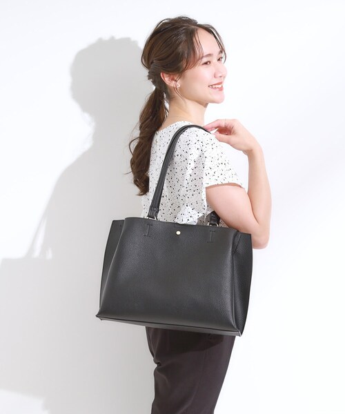 SHOO・LA・RUE(シューラルー)の「【軽量】ふわっと軽いトートバッグ【A4】(トートバッグ・レディース・グレー/ブラック/ブラウン系その他・00)」の9枚目の写真