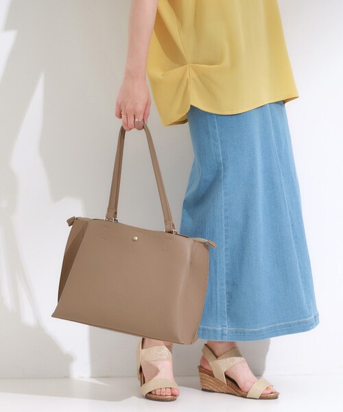 SHOO・LA・RUE(シューラルー)の「【軽量】ふわっと軽いトートバッグ【A4】(トートバッグ・レディース・グレー/ブラック/ブラウン系その他・00)」の13枚目の写真