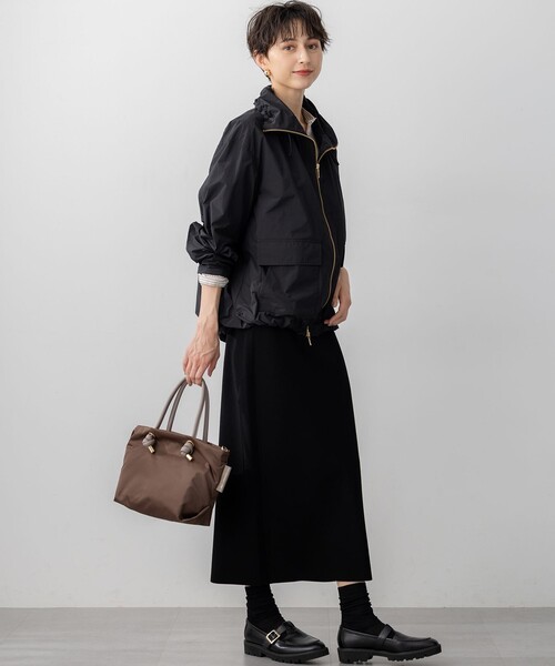 美品 23区 撥水加工ゆったりメモリータフタ スタンドネックネイビー 44 セール】【撥水加工】ソフトメモリータフタ スタンドネック ブルゾン