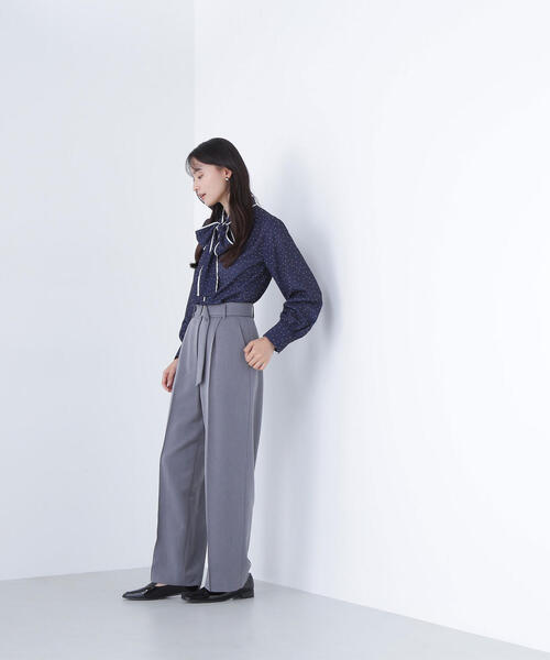 NATURAL BEAUTY BASIC(ナチュラルビューティーベーシック)の「◇ドットバイカラーボウタイブラウス(シャツ/ブラウス・レディース・ベージュ系その他/ブルー系その他6/レッド系その他6・SMALL/MEDIUM)」の8枚目の写真