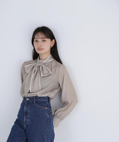 NATURAL BEAUTY BASIC(ナチュラルビューティーベーシック)の「◇ドットバイカラーボウタイブラウス(シャツ/ブラウス・レディース・ベージュ系その他/ブルー系その他6/レッド系その他6・SMALL/MEDIUM)」の12枚目の写真
