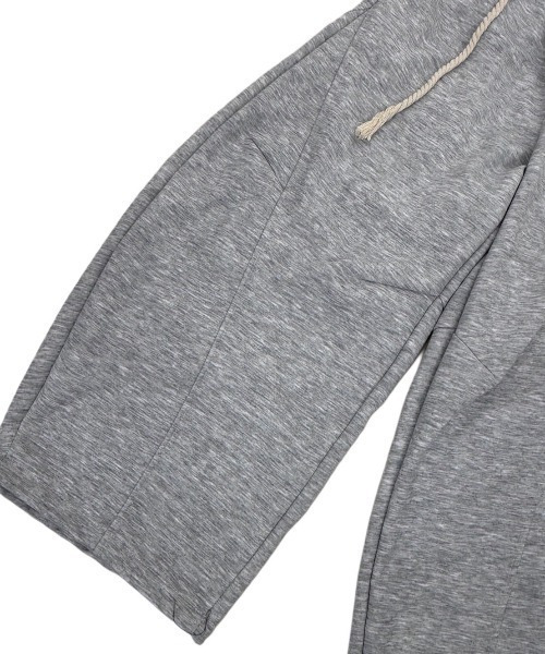 Never mind the XU / Chikashitsu+（ネバーマインド ザ エックスユー / チカシツプラス）の「【Nerd out XU】waist rope loose sweat pants / 【ナードアウトエックスユー】ウエストロープルーズスウェットパンツ <着用動画あり>（スウェットパンツ・メンズ・ブラック/グレー/杢グレー・L/XXL）」の15枚目の写真