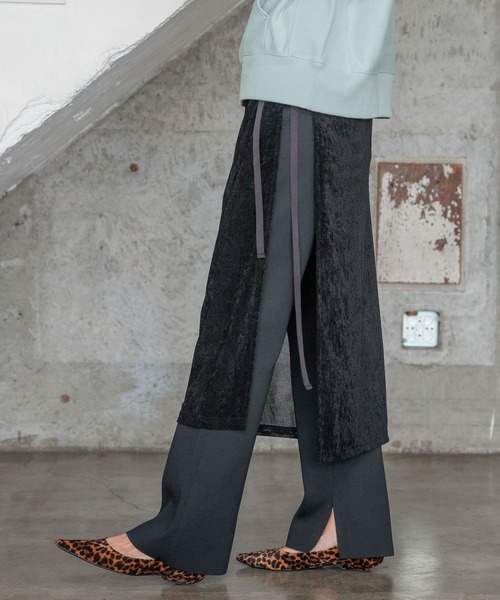 HEREIAM（ヘレイアム）の「【HEREIAM】巻くだけ簡単！メッシュベロアラップスカート（スカート・レディース・カーキ/ブラック・FREE）」の5枚目の写真