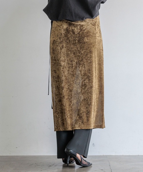 HEREIAM（ヘレイアム）の「【HEREIAM】巻くだけ簡単！メッシュベロアラップスカート（スカート・レディース・カーキ/ブラック・FREE）」の13枚目の写真