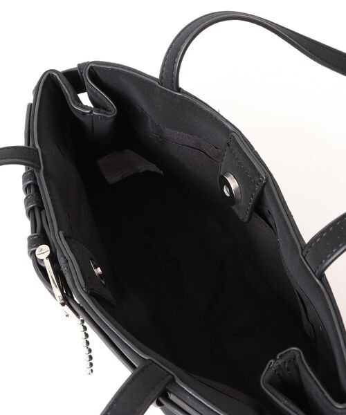 archives（アルシーヴ）の「チャーム付きスエードベルトバッグ（ショルダーバッグ・レディース・ベージュ/ブラウン/ブラック・FREE）」の18枚目の写真