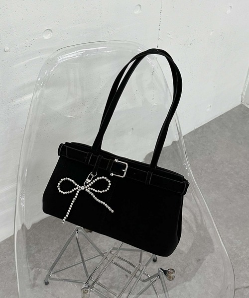 archives（アルシーヴ）の「チャーム付きスエードベルトバッグ（ショルダーバッグ・レディース・ベージュ/ブラウン/ブラック・FREE）」の22枚目の写真