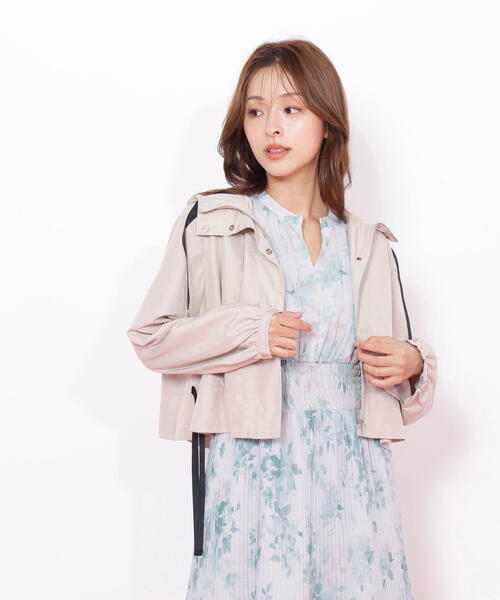 JILL by JILL STUART（ジルバイジルスチュアート）の「◇配色リボンペプラムジャケット（ブルゾン・レディース・ホワイト/ベージュ/ブラック・FREE）」の12枚目の写真