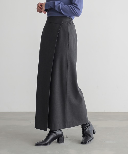 for/c（フォーシー）の「きれいめはっ水ラップナロースカート【サスティナブル】（スカート・レディース・ブラック/チャコールグレー/グレー・L/M）」の12枚目の写真