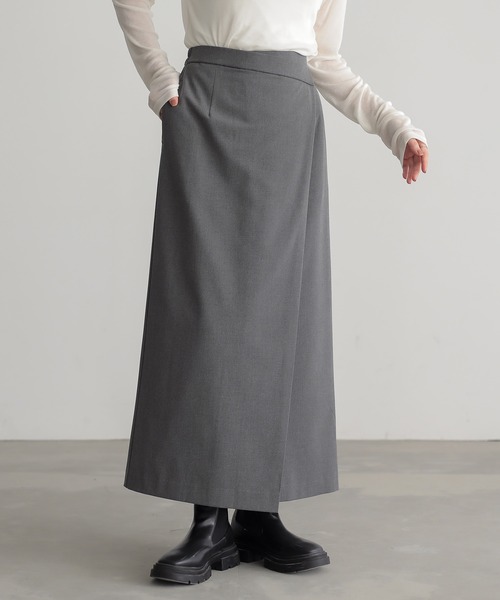for/c（フォーシー）の「きれいめはっ水ラップナロースカート【サスティナブル】（スカート・レディース・ブラック/チャコールグレー/グレー・L/M）」の19枚目の写真