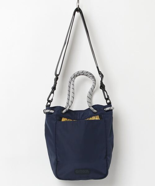 OUTDOOR PRODUCTS(アウトドアプロダクツ)の「スヌーピー 2Wayトートショルダー PEANUTSコレクション(トートバッグ・レディース・ネイビー/ブラック/ブラウン系その他/ライトグレー・FREE)」の6枚目の写真