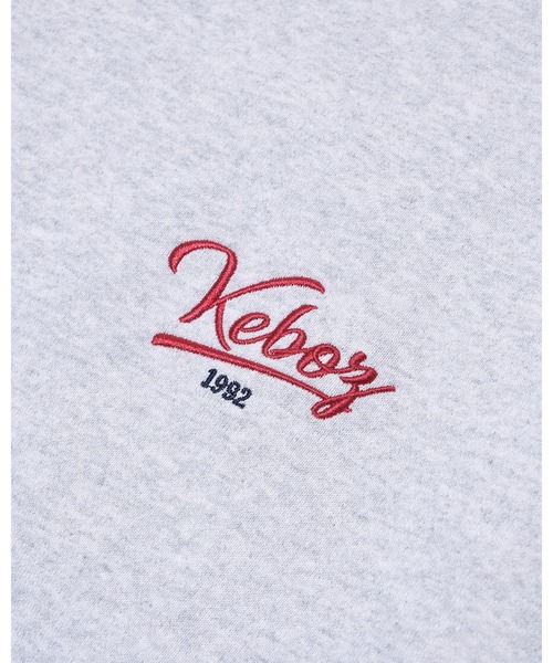 KEBOZ（ケボズ）の「ICON SWEAT CREWNECK（スウェット・メンズ・ネイビー/ブラウン/ブラック/グレー・S/M/L/XL/2XL）」の16枚目の写真