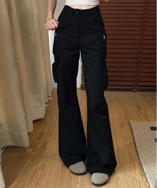 WEGO(ウィゴー)の「WEGO/グランジ風フレアカーゴワイドパンツ(カーゴパンツ・レディース・グレー/ブラック・LARGE/MEDIUM)」の7枚目の写真