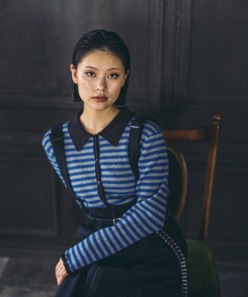 【限定値下美品】Papas シルク製ネイビー ニットスリーブレスカーディガンM Long Sleeves V-neck Aomori Tape Yarn Cardi カーディガン | GUESS