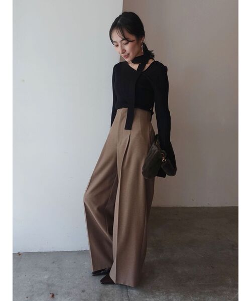 LAGUNAMOON（ラグナムーン）の「ウォッシャブルタックワイドパンツ（その他パンツ・レディース・ブラウン/アイボリー/ブラック・SMALL/MEDIUM）」の8枚目の写真