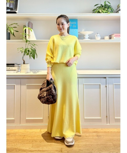 allureville（アルアバイル）の「ウールスムース2WAYネックプルオーバー（ニット/セーター・レディース・ミント/ダークブラウン/オフホワイト/ライトイエロー/グレー系その他/ネイビー・2）」の13枚目の写真