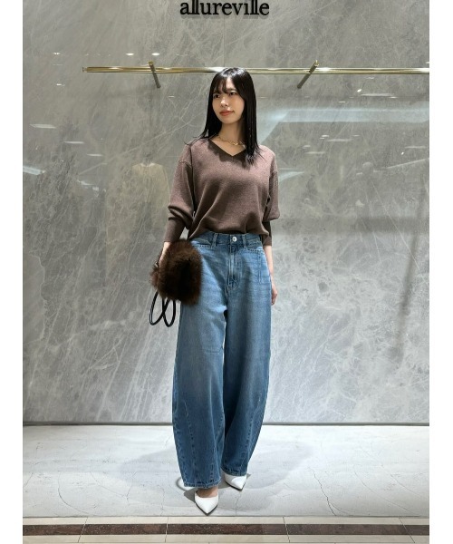 allureville（アルアバイル）の「ウールスムース2WAYネックプルオーバー（ニット/セーター・レディース・ミント/ダークブラウン/オフホワイト/ライトイエロー/グレー系その他/ネイビー・2）」の16枚目の写真