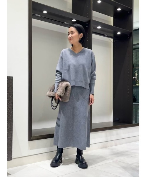 allureville（アルアバイル）の「ウールスムース2WAYネックプルオーバー（ニット/セーター・レディース・ミント/ダークブラウン/オフホワイト/ライトイエロー/グレー系その他/ネイビー・2）」の17枚目の写真