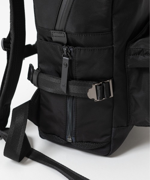 MAKAVELIC（マキャベリック）の「FUNDAMENTAL 2 DAYPACK（バックパック/リュック・メンズ・ブラック・ONE SIZE）」の6枚目の写真