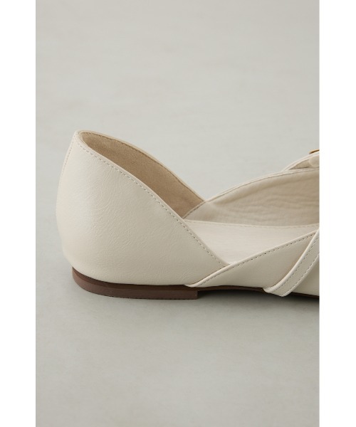 AZUL by moussy（アズールバイマウジー）の「ルクスメタルポインテッドトゥパンプス（パンプス・レディース・アイボリー/ブラック・SMALL/LARGE/MEDIUM）」の10枚目の写真