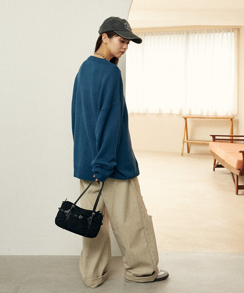 PUBLUX（パブリュクス）の「PUBLUX/パブリュクス Various キャット デザイン ニット　限定展開（ニット/セーター・レディース・チャコールグレー/ブルー/ブラック/ダークグレー/ベージュ/グリーン・LARGE/MEDIUM/SMALL）」の15枚目の写真