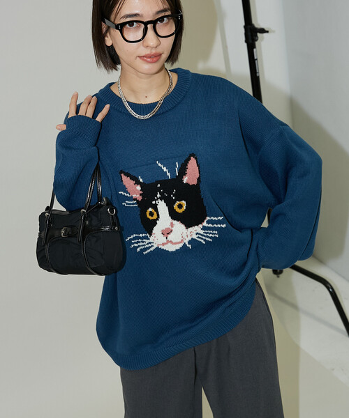 PUBLUX（パブリュクス）の「PUBLUX/パブリュクス Various キャット デザイン ニット　限定展開（ニット/セーター・レディース・チャコールグレー/ブルー/ブラック/ダークグレー/ベージュ/グリーン・LARGE/MEDIUM/SMALL）」の18枚目の写真