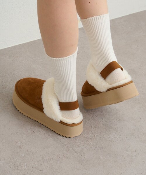 w closet（ダブルクローゼット）の「ファー厚底サンダル（ブーツ・レディース・アイボリー/ピンク/ベージュ・MEDIUM/LARGE）」の7枚目の写真