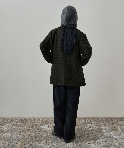 etoll.（エトル）の「モヘアタッチフードマフラー（マフラー・レディース・ベージュ/レッド/ブルー/チャコールグレー・M）」の12枚目の写真