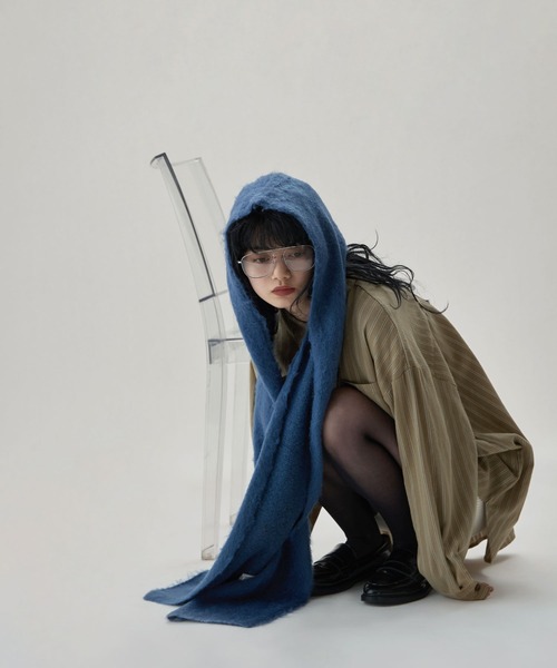 etoll.（エトル）の「モヘアタッチフードマフラー（マフラー・レディース・ベージュ/レッド/ブルー/チャコールグレー・M）」の17枚目の写真