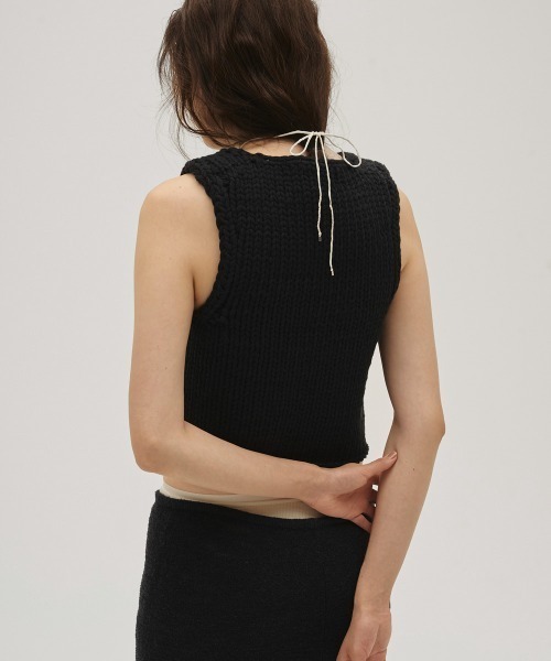 トゥデイフル　ブラック ベスト TODAYFUL（トゥデイフル）の「Hand Knit Vest（ベスト）」 - WEAR