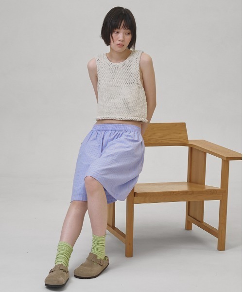 TODAYFUL(トゥデイフル)の「Hand Knit Vest(ベスト・レディース・ベビーピンク/ブラック/オフホワイト・FREE)」の17枚目の写真