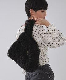 OPAQUE.CLIP | ラム風フェイクファーハンドバッグ(ハンドバッグ)