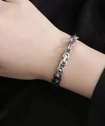 almo（アルモ）の「ダブルチェーン＆チャーム付きブレスレット/メンズ(T3)（ブレスレット）」