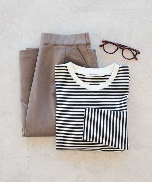 AMERICAN HOLIC（アメリカンホリック）の「クルーネックロングプルオーバー（Tシャツ/カットソー・レディース・ブラック/サックスブルー/オフホワイト/ネイビー/その他7・M/L）」の5枚目の写真