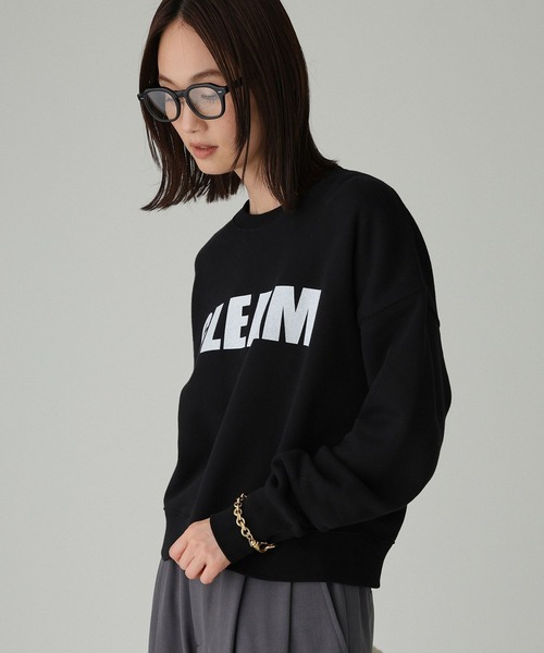 BABYLONE（バビロン）の「【柳橋唯さん×81BRANCAコラボアイテム】ロゴスウェット（Tシャツ/カットソー・レディース・ボルドー/グレー/ブラック・フリー）」の2枚目の写真