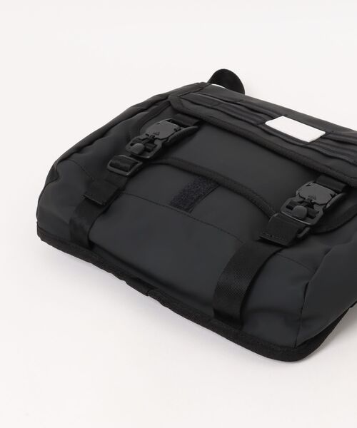 MAKAVELIC(マキャベリック)の「【RES】【MAKAVELIC】LUDUS AND-0200 MESSENGER BAG(ショルダーバッグ・メンズ・ブラック・FREE)」の3枚目の写真